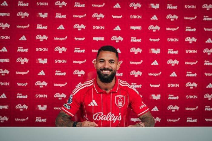 皇冠体育-包含英超倒计时,尤文图斯今夜更衣室发声,细节引发关注,气氛紧张,轮换策略成焦点的词条-皇冠体育