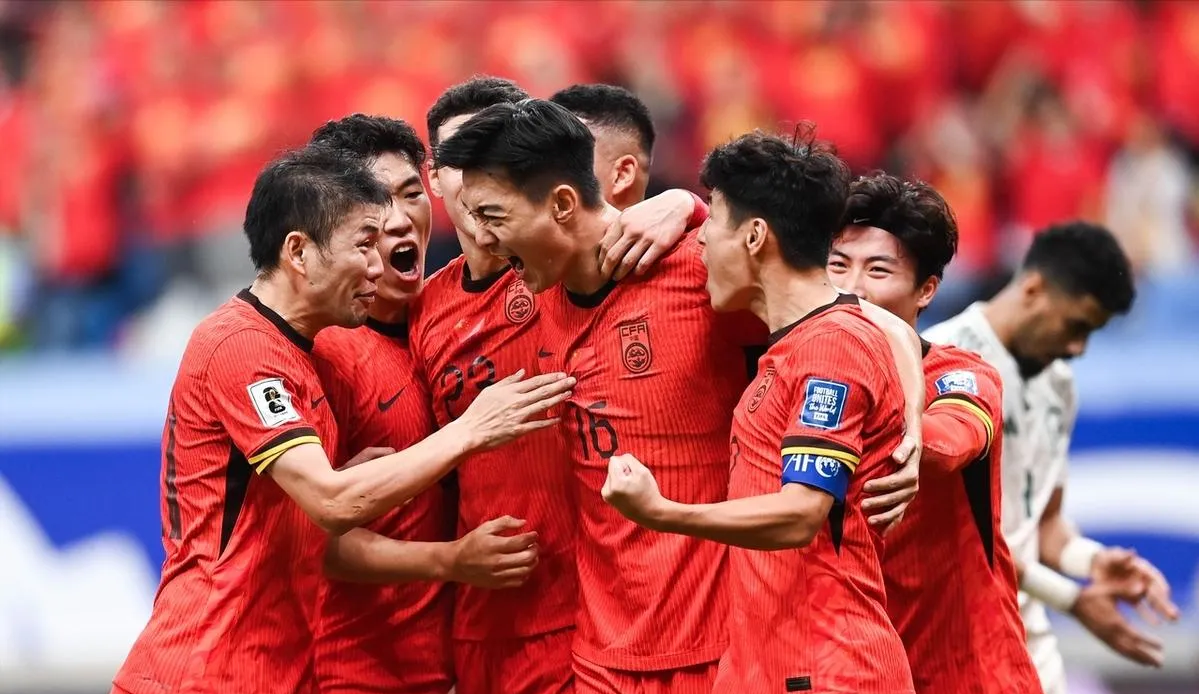 皇冠-关于拜仁慕尼黑转会期临场应变;志在全明星赛名次提升;引发热议;临场指挥获称赞的信息-皇冠